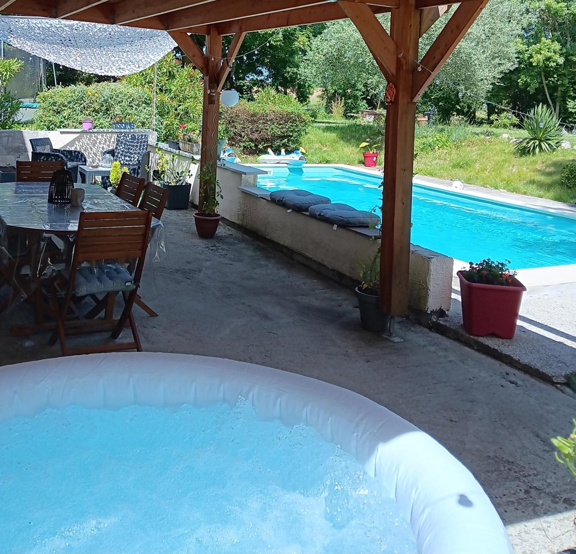 Domaine Des Favaud Hotel Lectoure Exterior photo